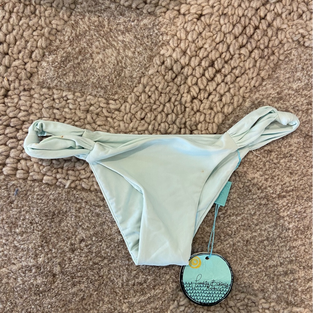 Frankie’s bikini bottoms